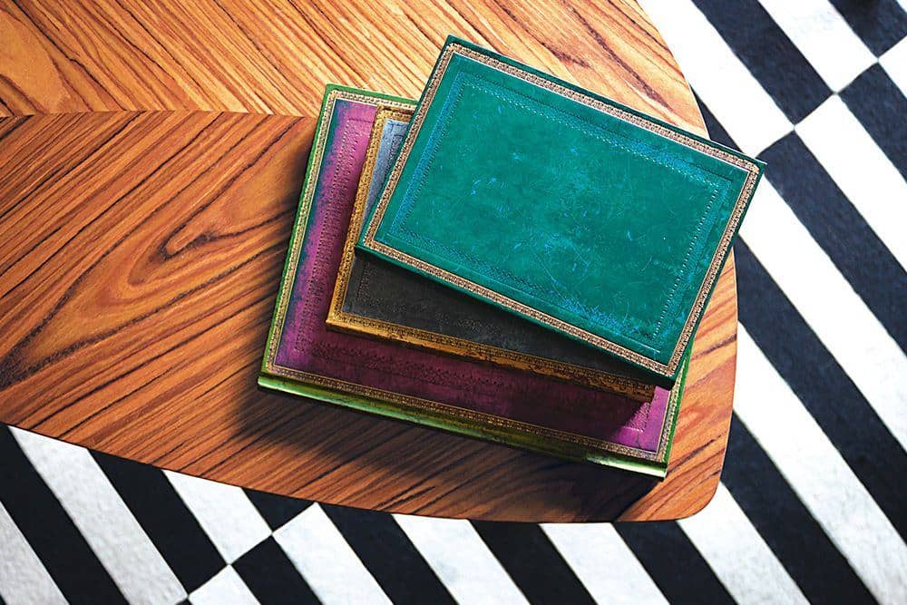 Viridiangrün - Notizbücher - DesignImgTwo Image