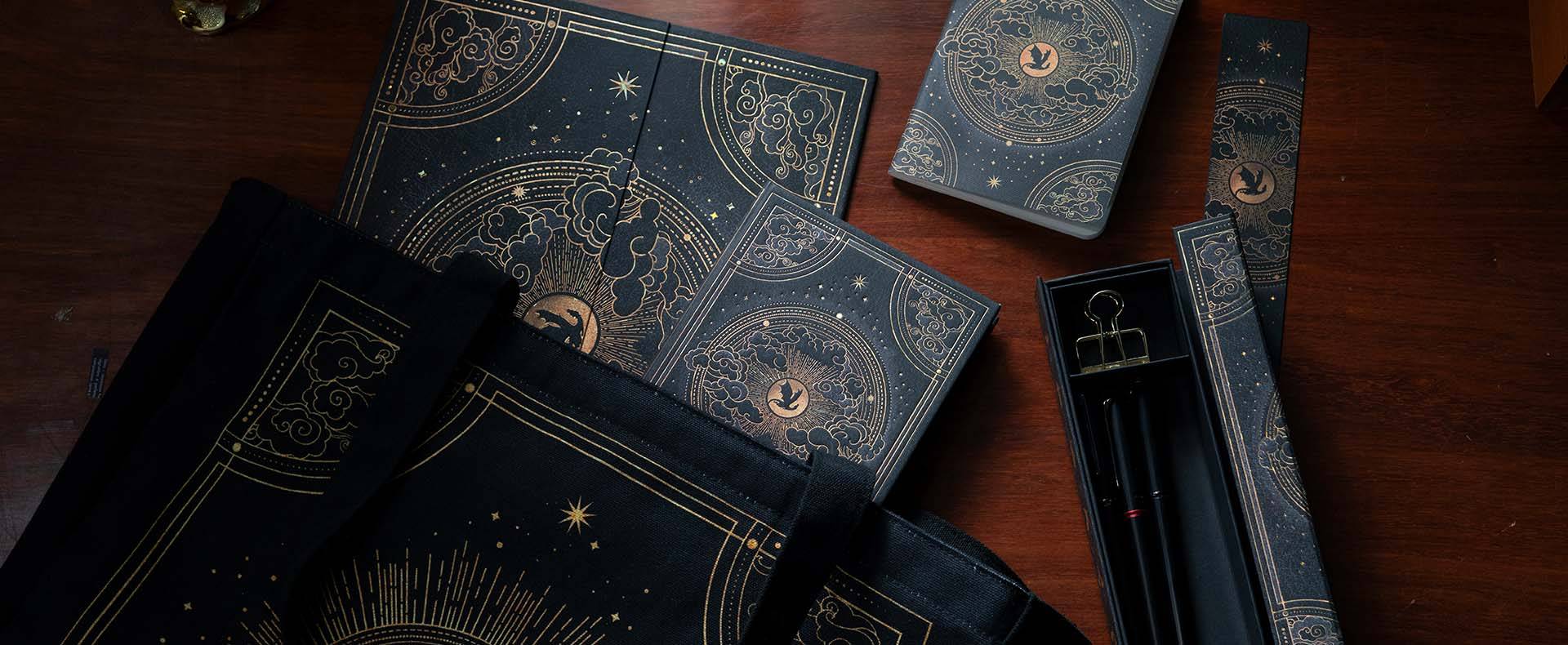 Discover the exciting world of Fourth Wing with Paperblanks